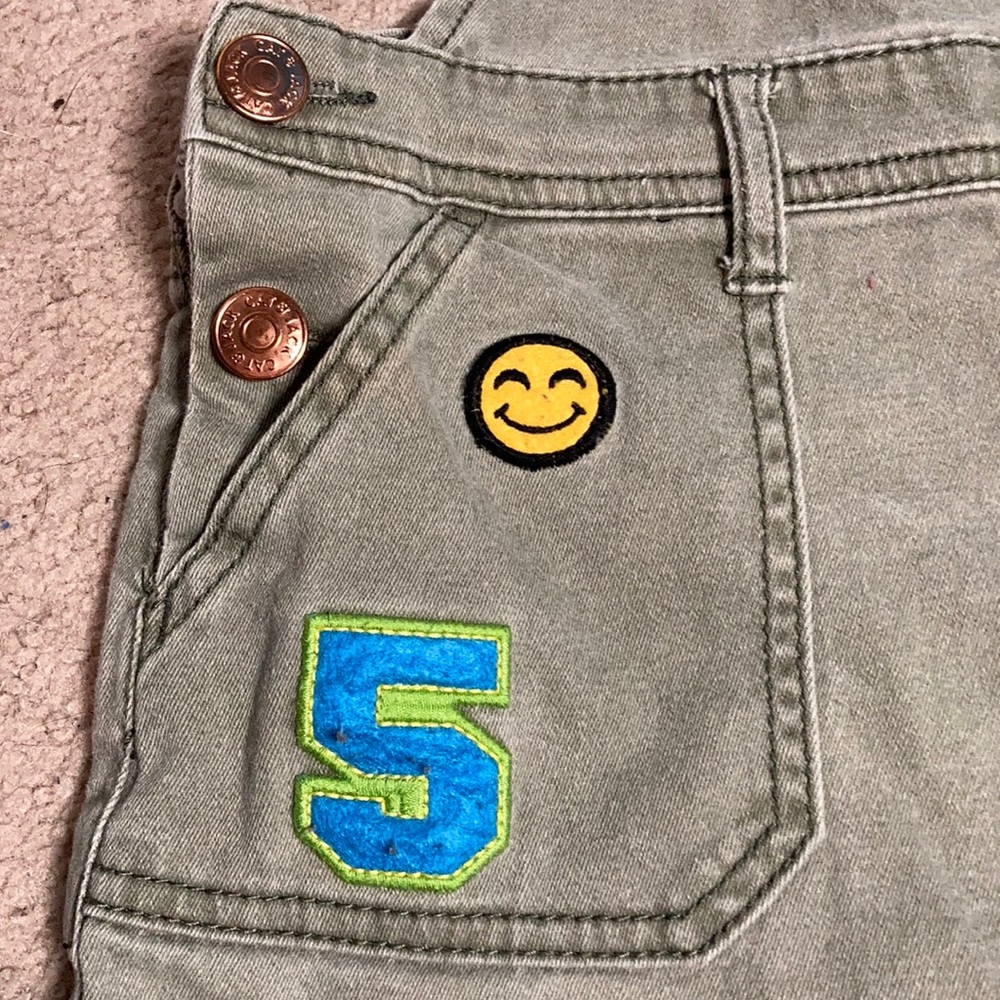 Detailed Overalls - Picture 3 of 4